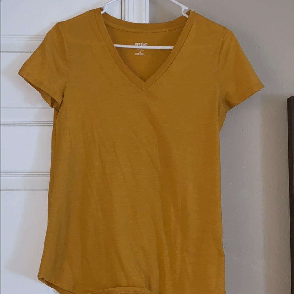 V neck tee